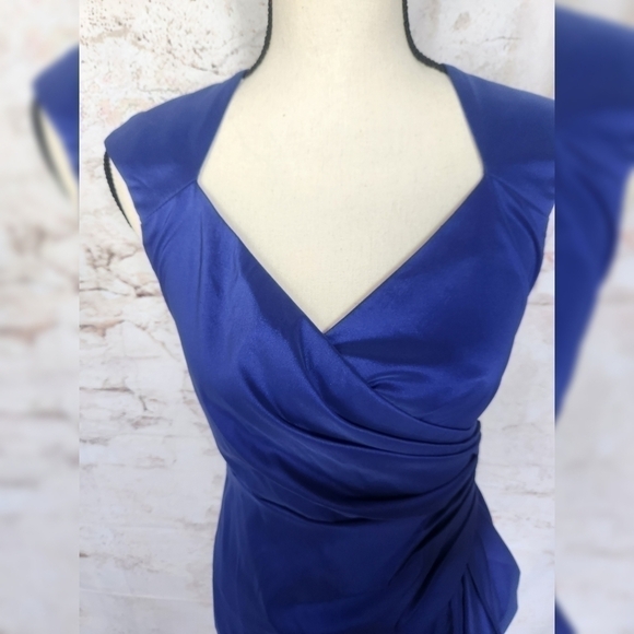 Maggie London Dress Size 2 - Picture 5 of 6